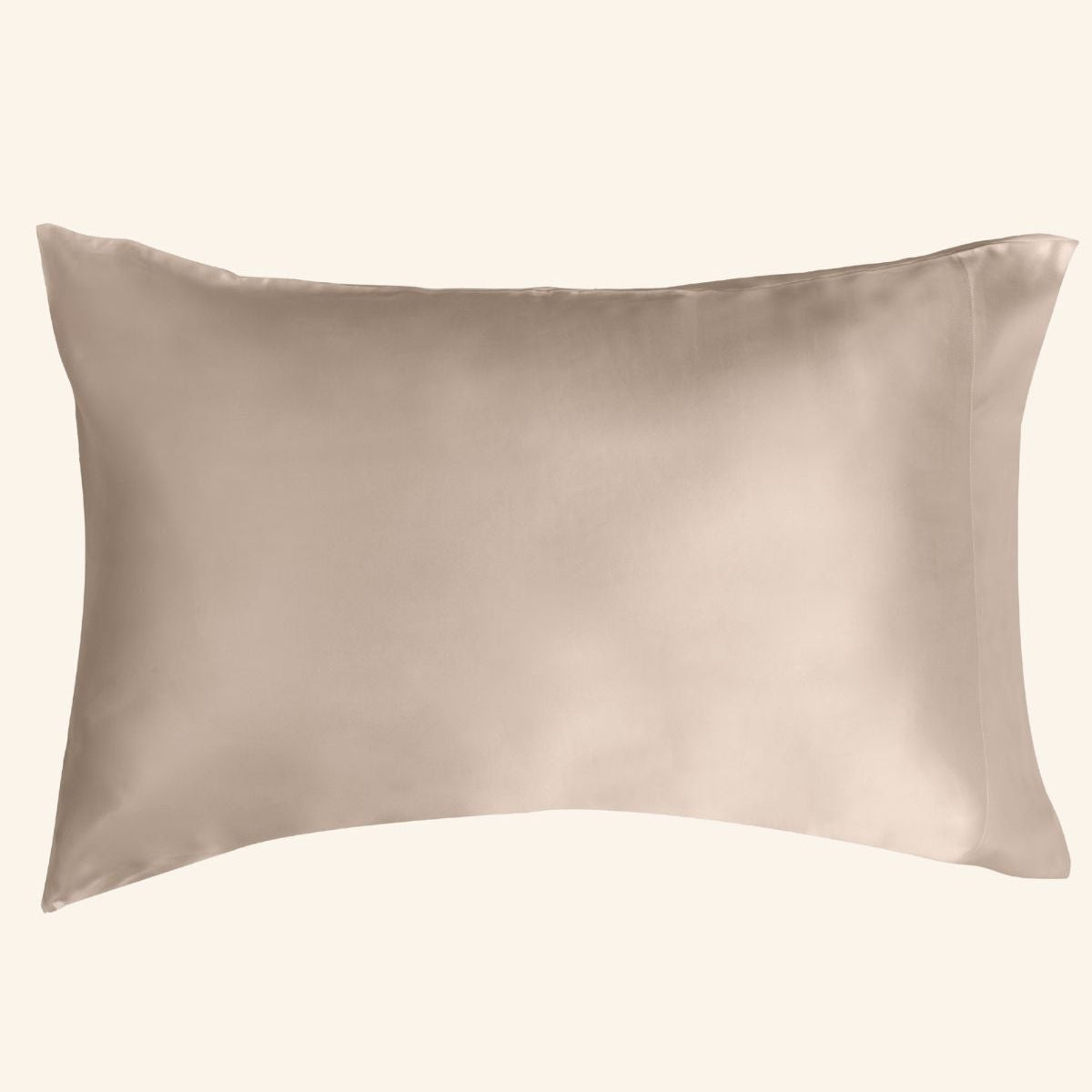 Taie complice en soie et coton reversible couleur beige - Maison CÉTOILE