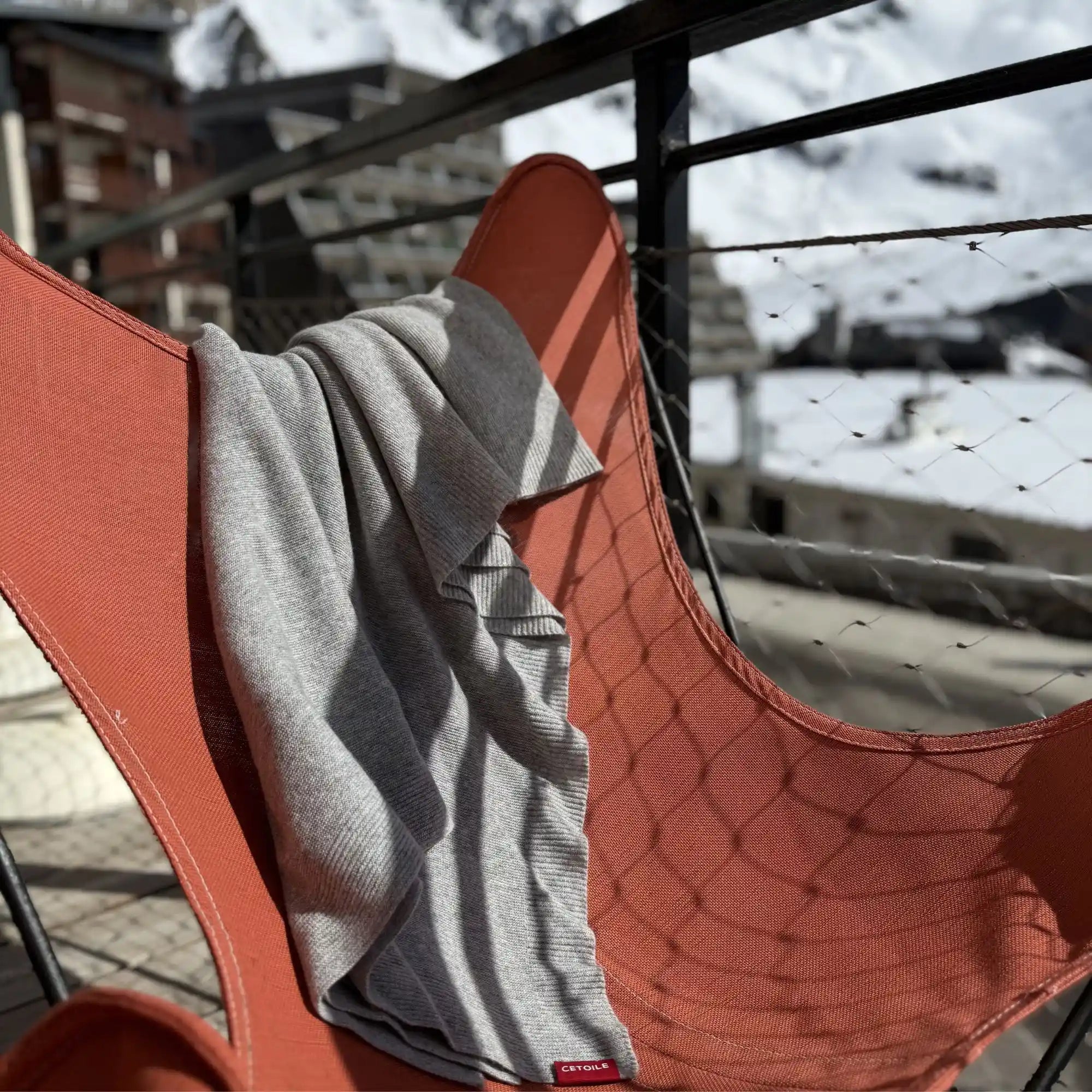 Plaide en cachemire biologique couleur gris perle intemporel - Maison CÉTOILE