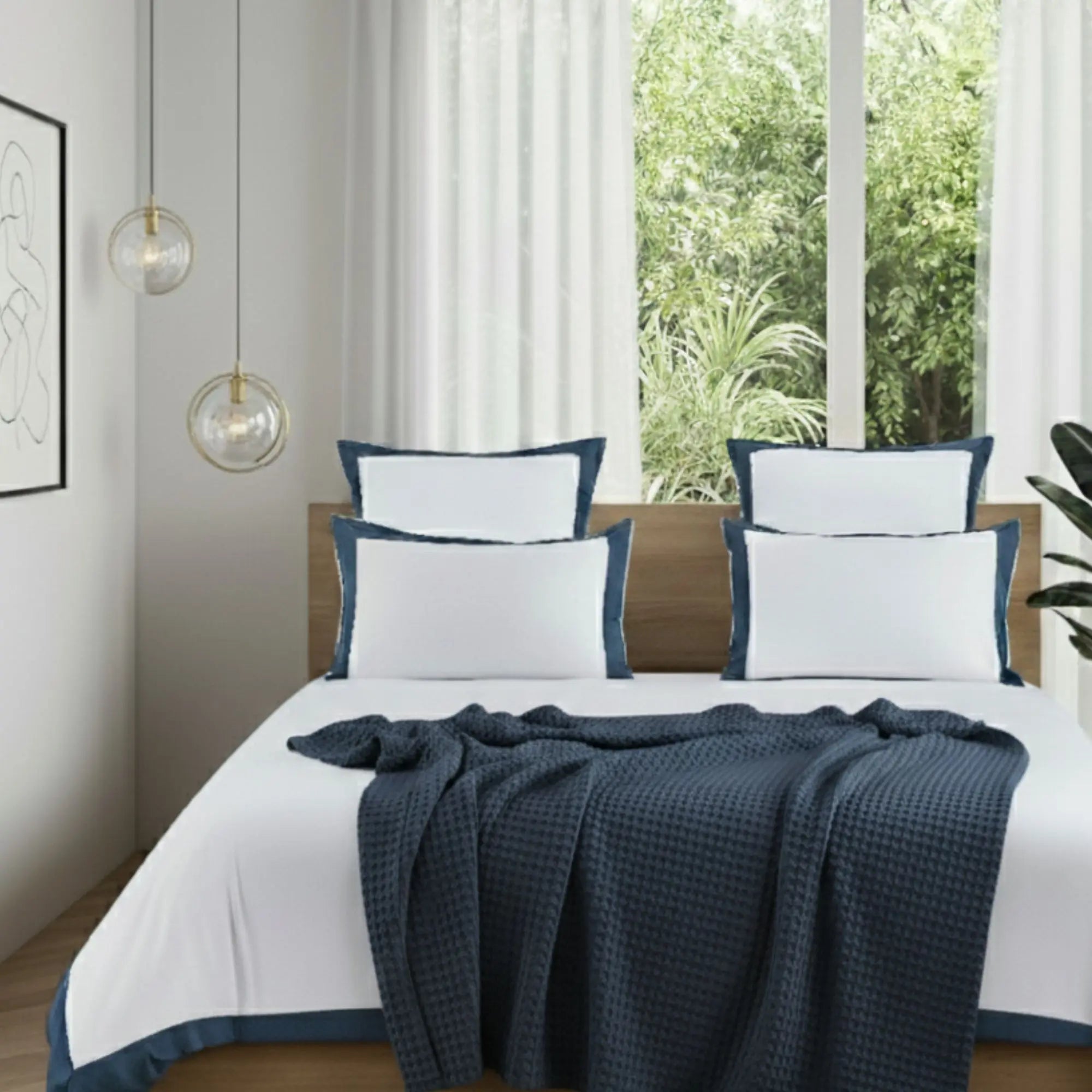 plaid gaufré en bambou et coton couleur bleu nuit - Maison CÉTOILE