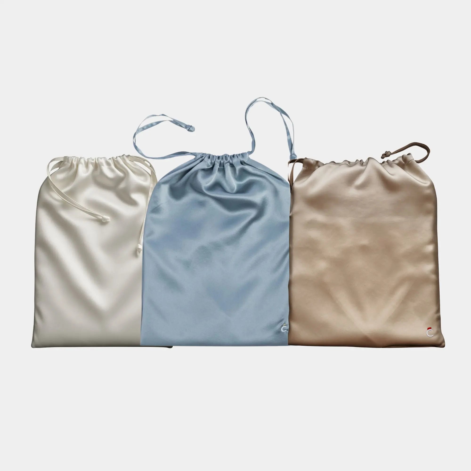 pochon en soie brodé - Maison CÉTOILE