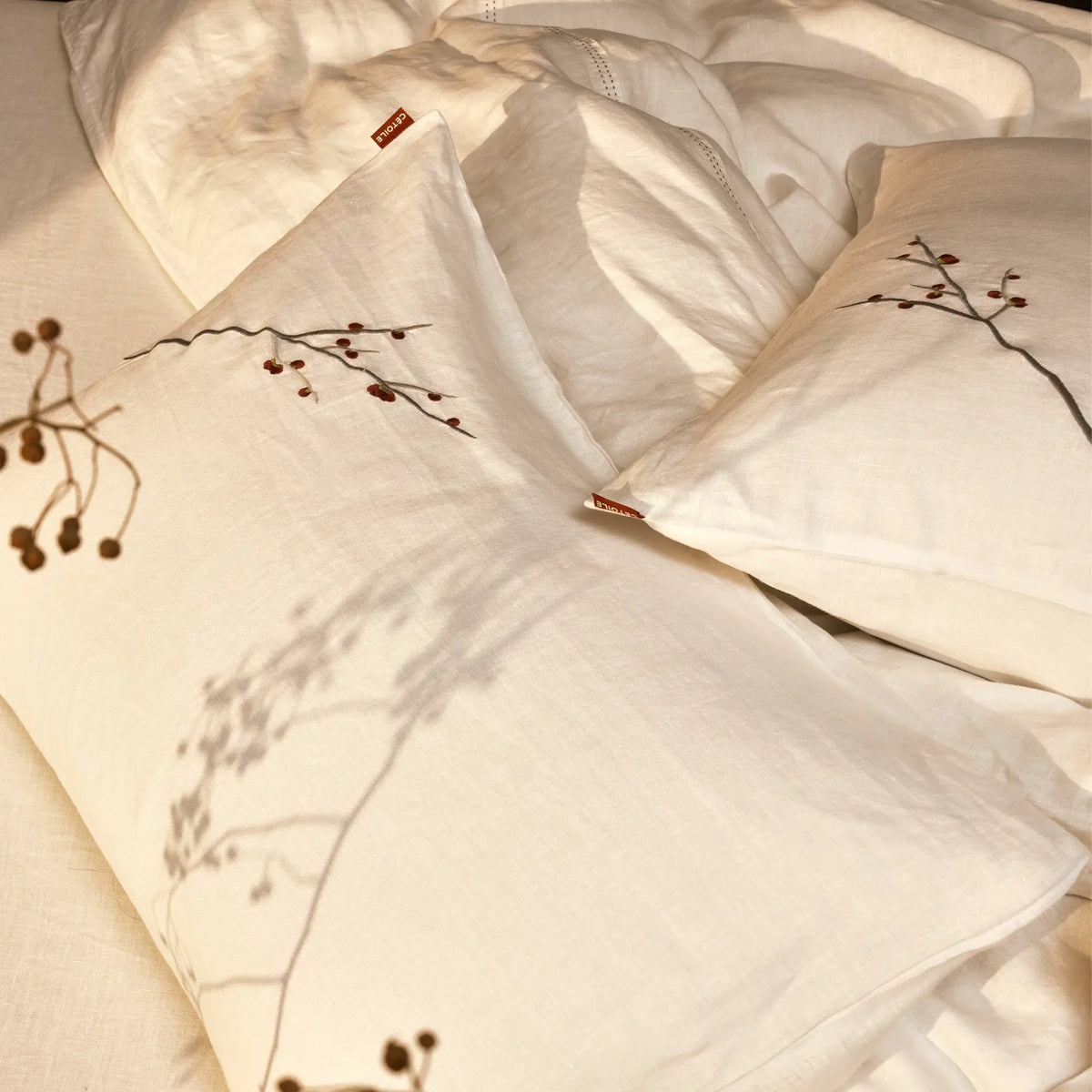 Linge de lit en lin lavé : avantages, inconvénients et conseils pour bien le choisir