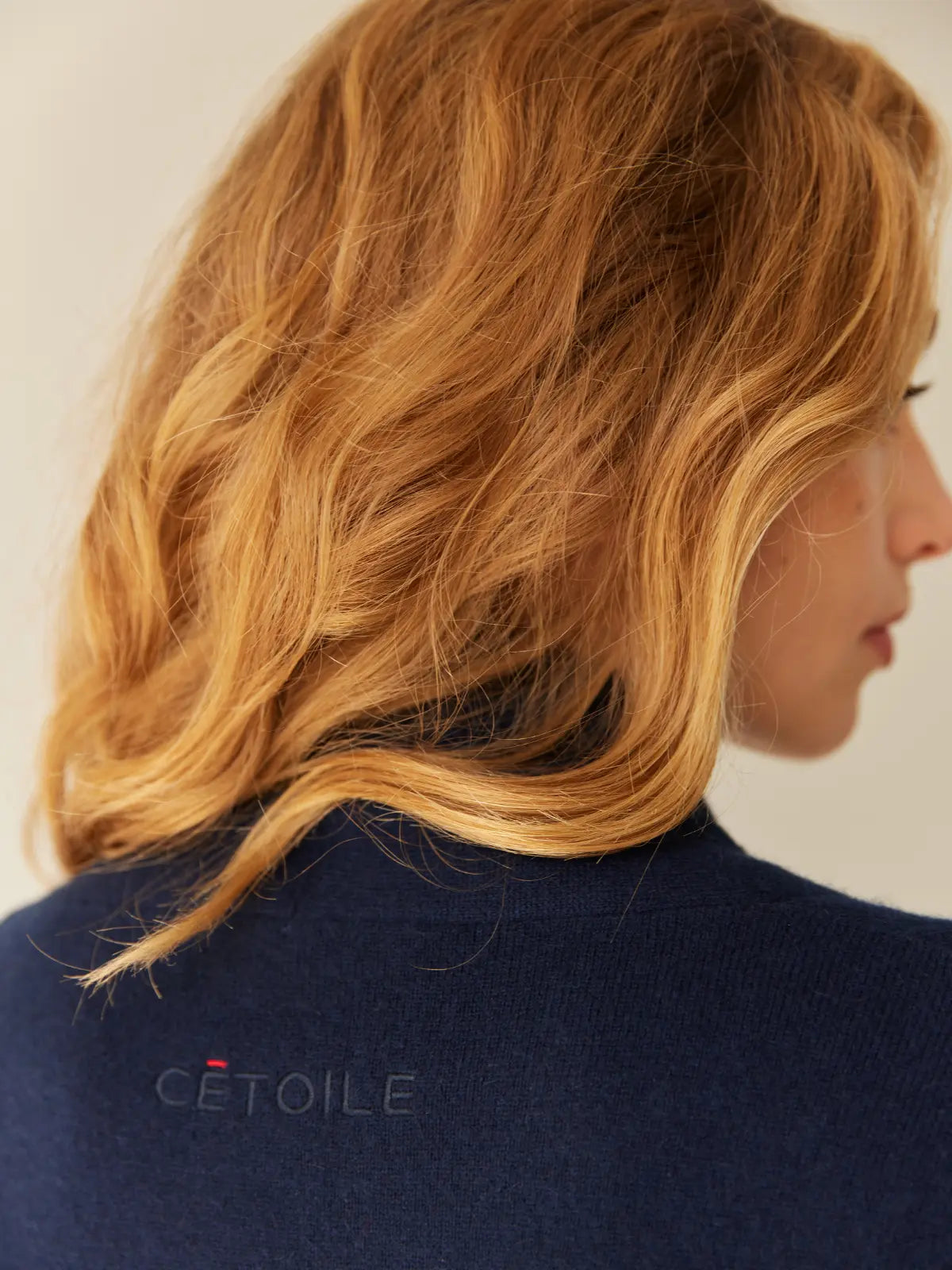 Éclipse — Kimono en cachemire bleu nuit