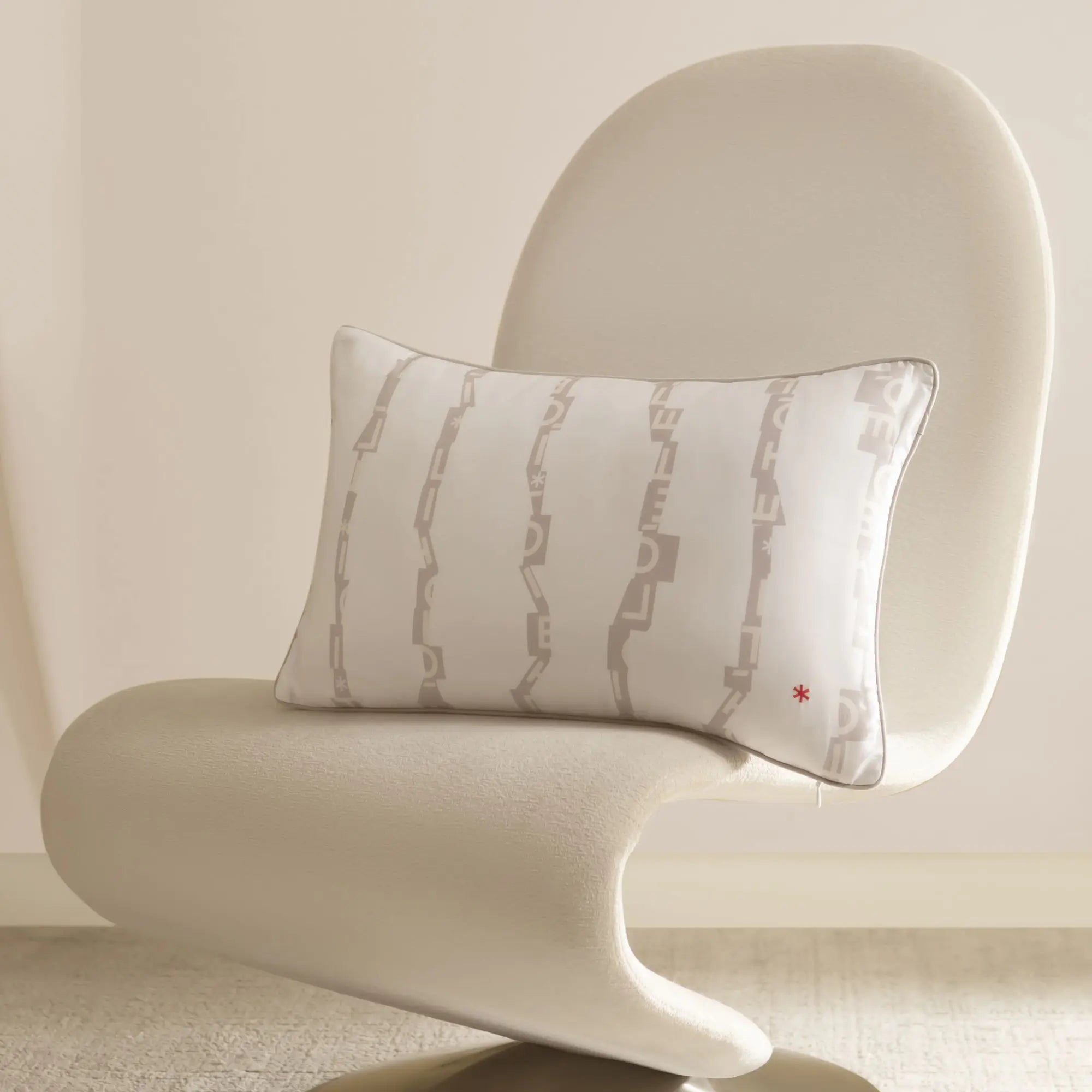Coussin réctangle en tencel lyocell signé Maison CÉTOILE