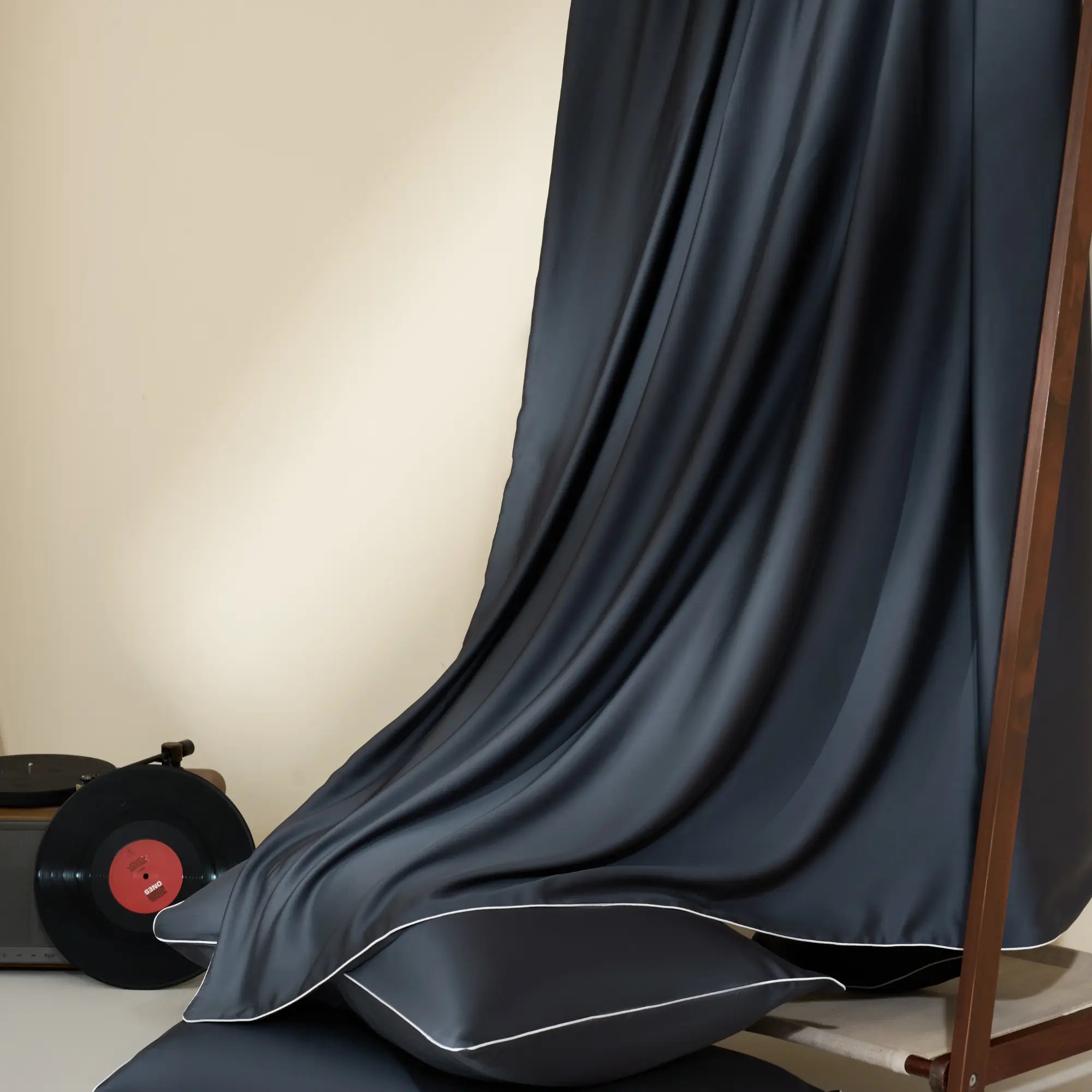Pierre Nocturne – Taie d’oreiller en TENCEL™ Lyocell