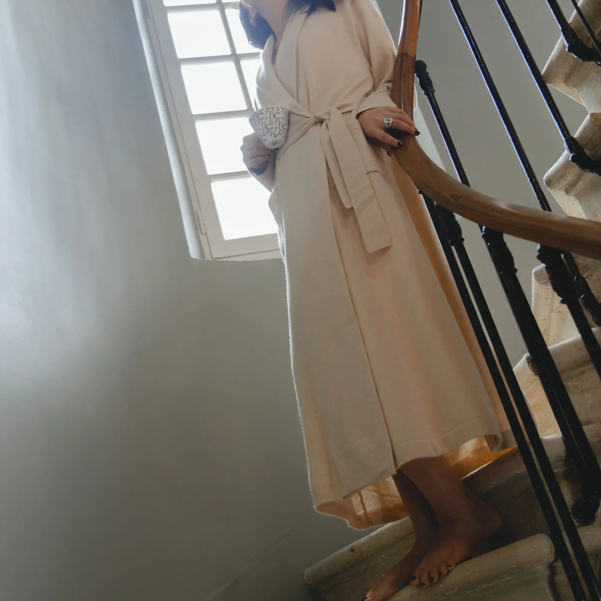 kimono femme en pure cachemire couleur ivoire doux et cocoonig- Maison CÉTOILE