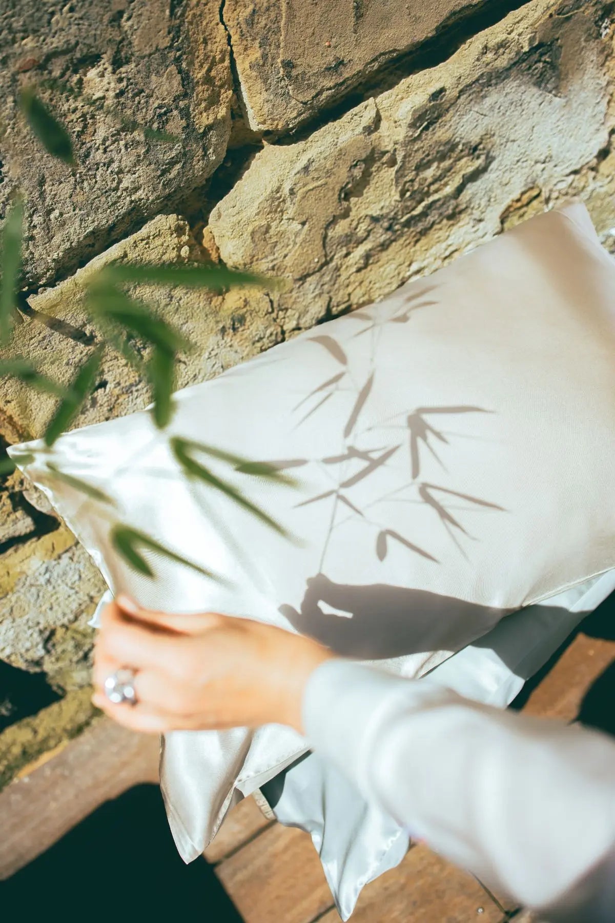 Taie complice réversible soie et coton couleur blanche - Maison CÉTOILE