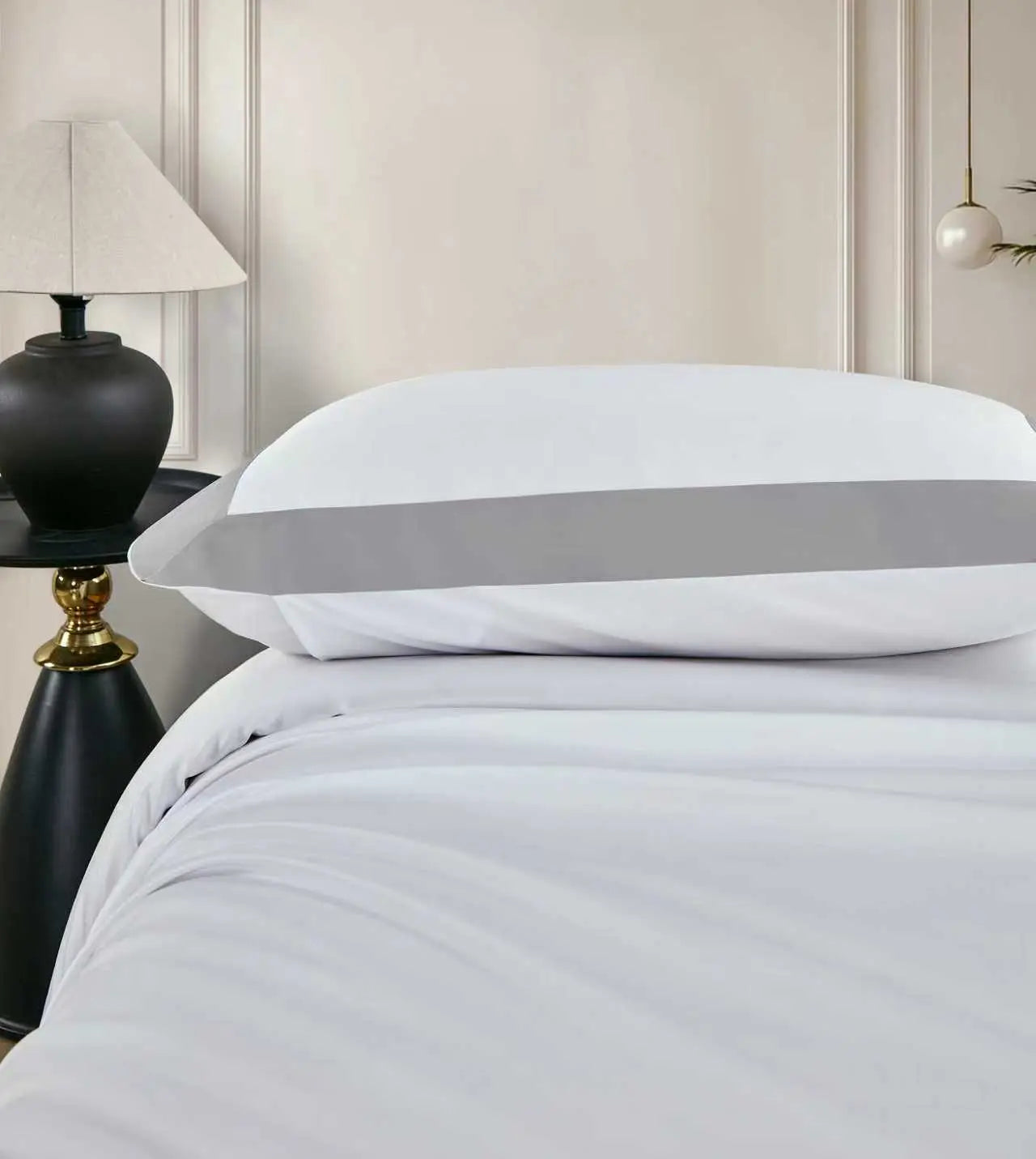 taie d'oreiller en soie végétale gris horizon - Maison CÉTOILE